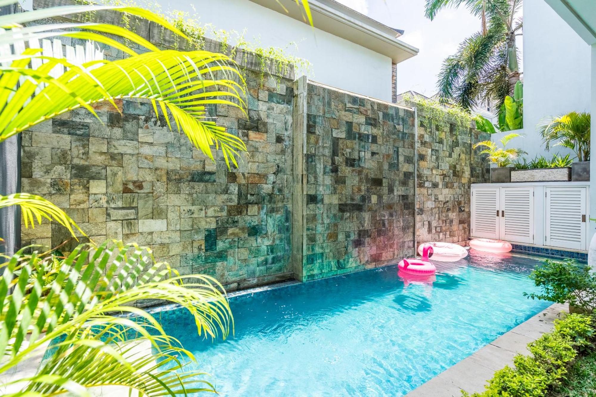 Aq-Va Hotel & Villas Seminyak Legian  Exterior photo